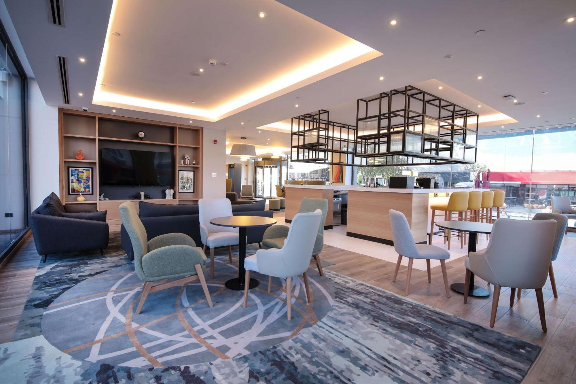 Hilton Garden Inn Ankara Cankaya Экстерьер фото